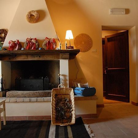 Villa La Pintura à Trevi Extérieur photo